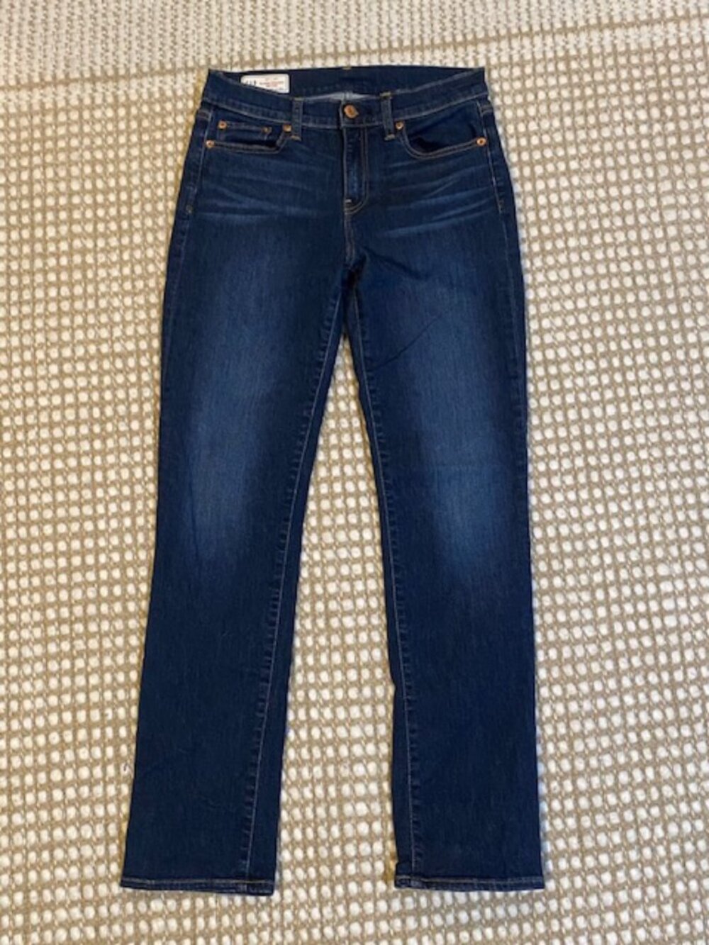 GAP Classic Straight Mid Rise Jeans | Size 27/4R